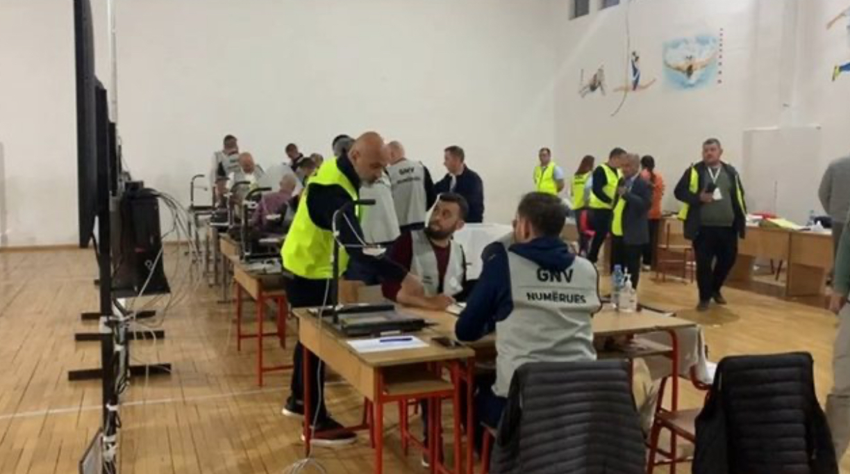 Del rezultati numërimit elektronik i Vorës, PS kryeson me 8082 vota