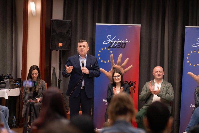 Taulant Balla: Bufi nuk mund të blejë besimin e shqiptarëve as me 6, as me 60 e as me 600 milionë dollarë