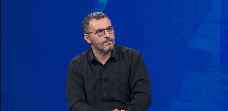 Arlind Qori: Politikanët shqiptarë janë fund e kryer të korruptuar 