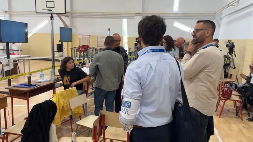 Ndërpritet numërimi i votave në Fier, numëruesit e PD: Jemi të lodhur 