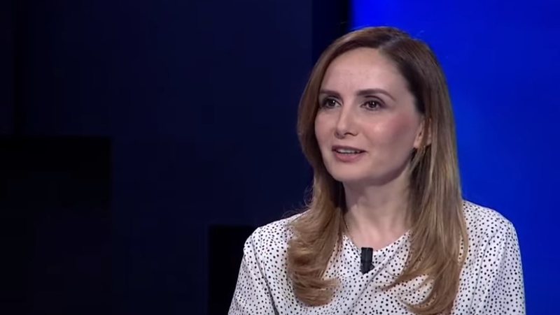 A synon të marrë drejtimin e PD? Ja si përgjigjet Jorida Tabaku 