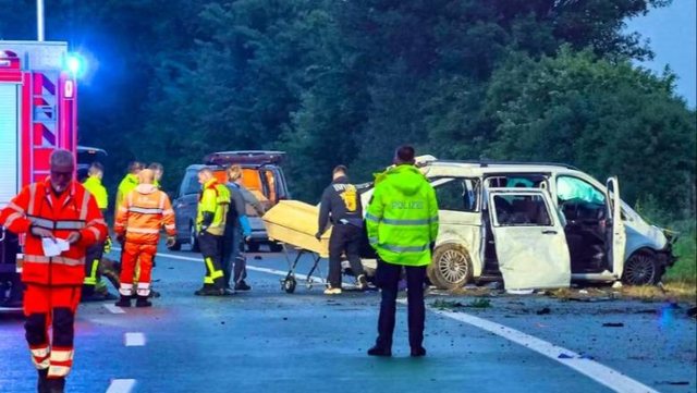 Aksident i rëndë në Gjermani, humbin jetën 3 shqiptarë, Ministria e Jashtme: 4 të tjerë ndodhen në spital 