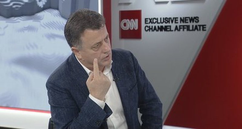 Flamur Noka paditet në GJKKO për shpifje dhe fyerje