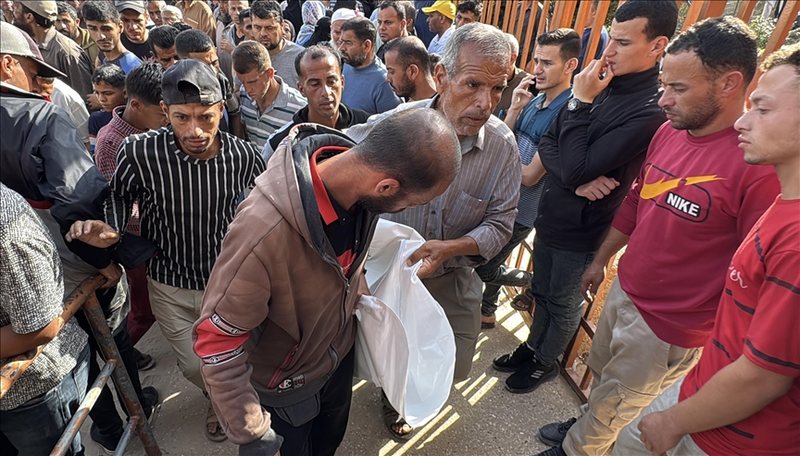 Izraeli hap zjarr ndaj palestinezëve që po merrnin ndihma humanitare, 30 të vrarë dhe 120 të plagosu