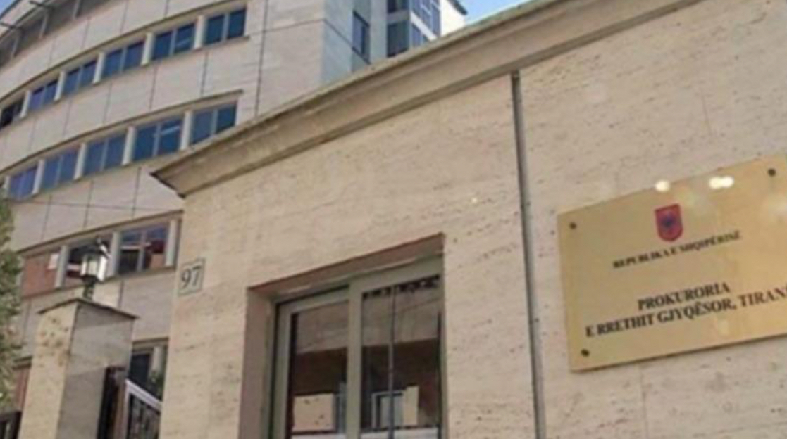 I dënuar në Angli për drogë, Prokuroria e Tiranës sekuestron pasuritë e pajustifikuara të ‘bosit’ në Shqipëri, në ‘rrjetë’ edhe biznesi i makinave