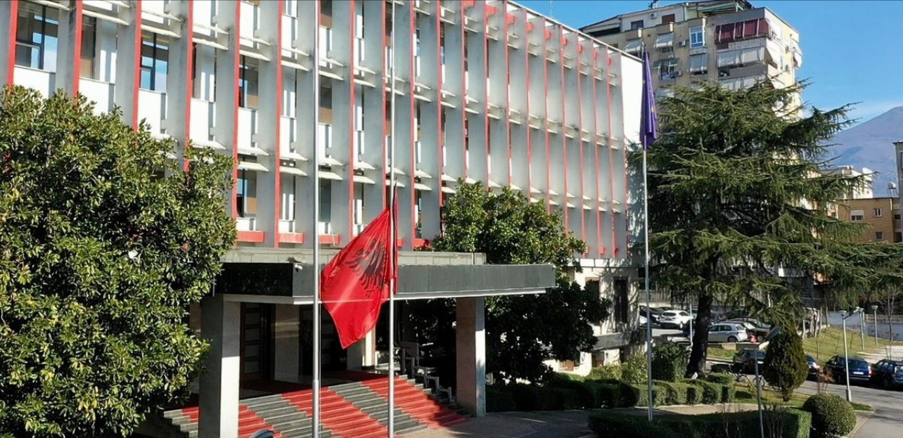 5 shqiptarë ndodhen në Izrael/ Ministria e Jashtme: Janë ndërprerë të gjitha fluturimet, por jemi në kontakt me ta