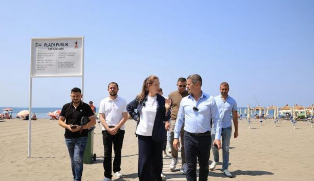 Kumbaro në Shëngjin: 60% plazhe publike! Ndëshkime deri në mbylljen e biznesit për ata që nuk zbatojnë rregullat për mirëmbajtjen e mjedisit