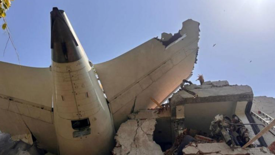 Tragjedia ajrore në Indi me 270 viktima, zbardhet shkaku i rrëzimit të avionit ‘Boeing 787’
