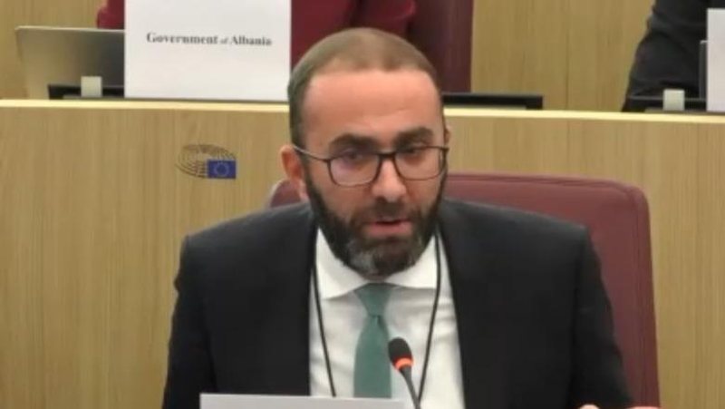 Stabilizim-Asociimi, Bardhi ‘shigjeton’ SPAK-un në Strasburg, i drejton pyetje KE-së: Na duhen rezultate konkrete apo strategji në letër!