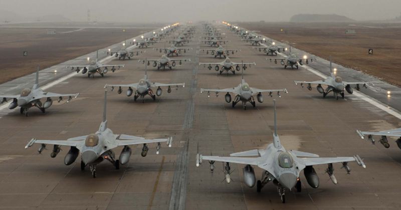 Sulmi iranian mbi Katar, Amerika ngre në ajër avionët luftarakë në bazën e Arabisë Saudite