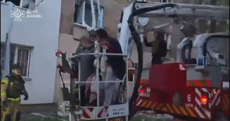 Bota me sytë nga Irani, raketat ruse godasin Kievin