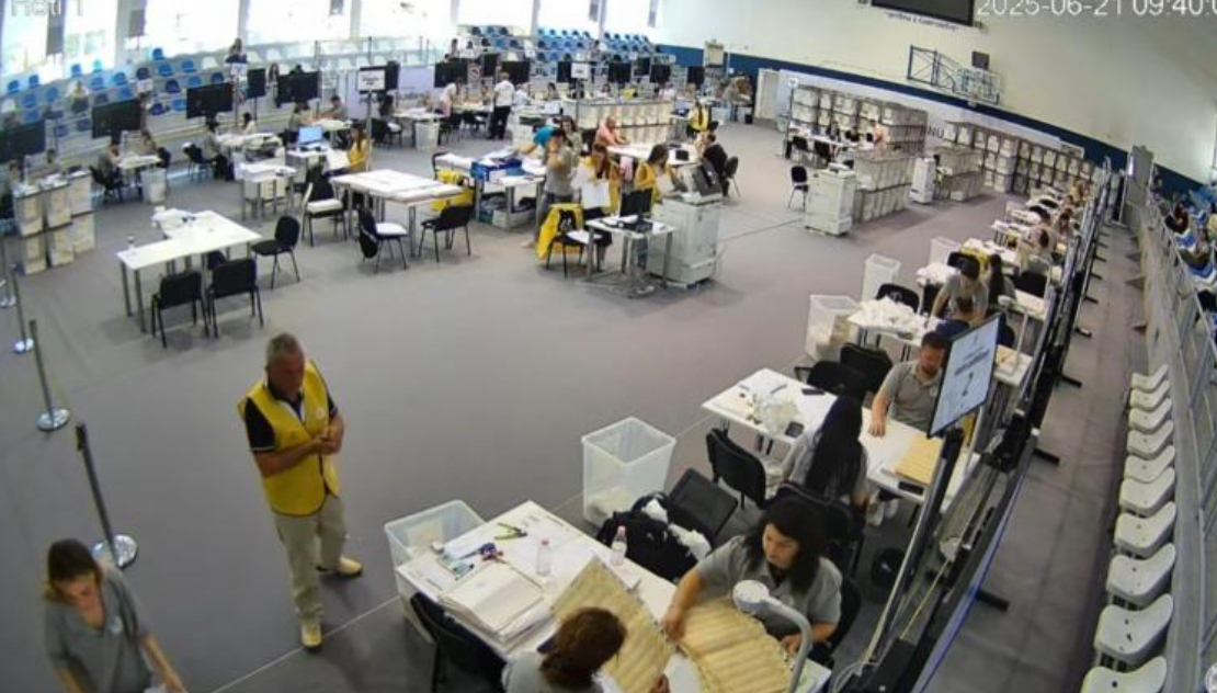 Janë hapur deri më tani 771 kuti, sot dita e 7-të e rinumërimit të votave për qarkun e Tiranës