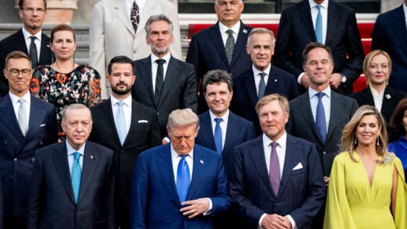 Neni 5 i NATO-s që angazhon anëtarët për mbrojtje kolektive shkakton tensione në samit! Çfarë tha Trump?