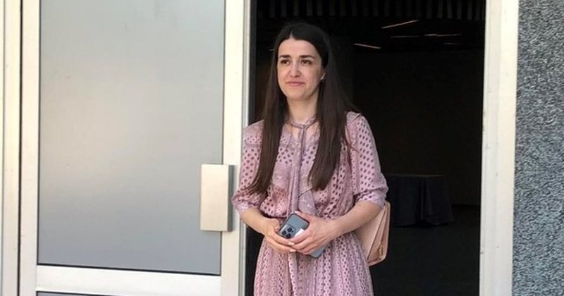 Elsa Ulliri kërkoi dorëheqjen nga dosja e Berishës, GJKKO: Erjon Bani na la porosi t’ju njoftojmë seancën tjetër…