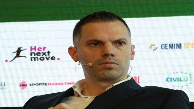 Kush është Viktor Bezhani? Shqiptari që mund të bëhet ‘syri i shqiponjës’ te Juventusi, krahu i djathtë i Damien Comollit