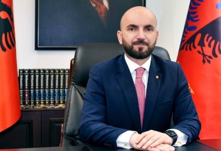 Përfundon sot afati i aplikimeve për drejtuesin e ri të BKH, në garë edhe Gledis Nano 