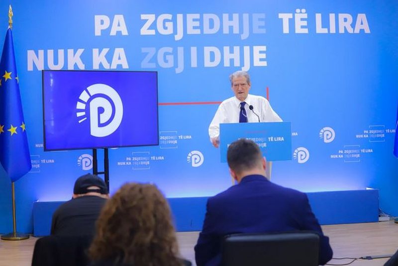 Berisha: Albana Vokshi paraqiti në PPE një video që shokoi audiencën 