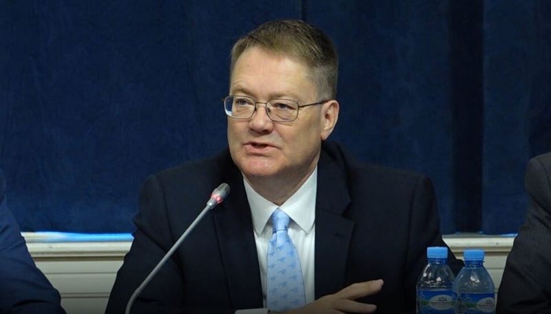 Ambasadori britanik në Shqipëri, Abbott: Reformat zgjedhore në të ardhmen të kenë në fokus garantimin e një fushe të barabartë për të gjithë