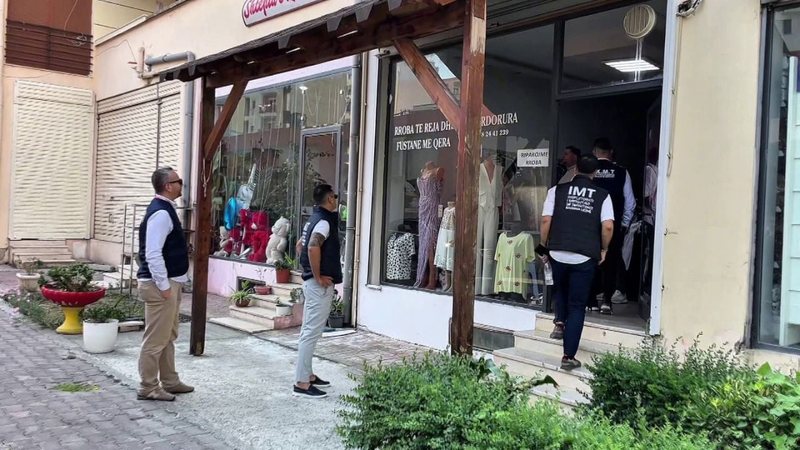 Aksion për hapësirat publike në Lezhë, IMT në terren për evidentimin e godinave dhe objekteve të ndërtuara pa leje