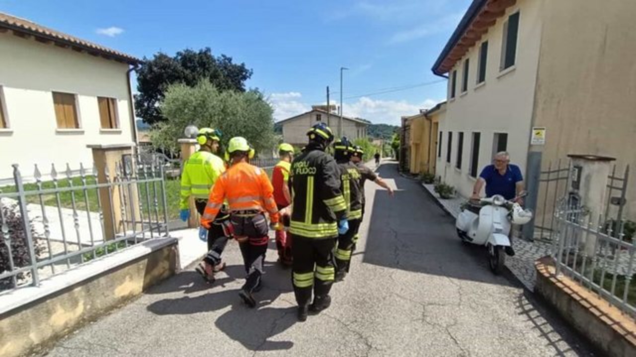 Aksident i rëndë në Itali/ Kamioni përplas shqiptarin pas murit!
