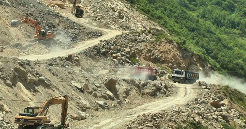 Shtatë gurore të braktisura në Dajt do të kthehen në zona të gjelbra – Nis projekti për rehabilitimin e “plagëve” në malin simbol të Tiranës