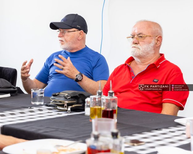 Gaz Demi emëron Filip Çakulin kryetar bordi të Partizanit, vizitojnë skuadrën përpara nisjes së sezonit