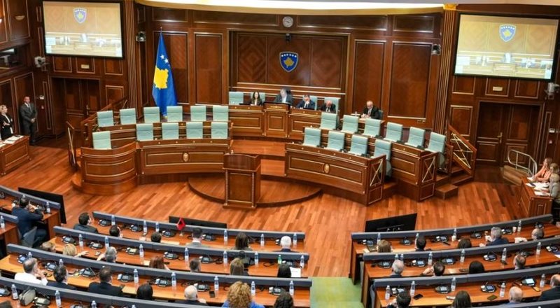 “Telenovela” vazhdon, dështon konstituimi i Kuvendit të Kosovës