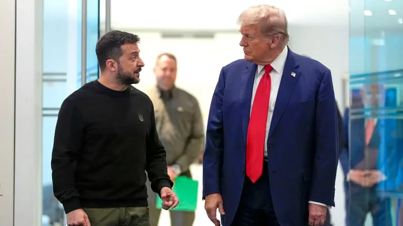 Ukraina feston Ditën e Pavarësisë, Trump letër Zelenskyt: Koha për t’i dhënë fund vrasjeve të pakuptimta