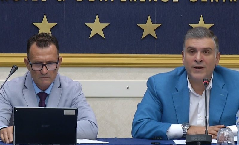 Tedi Blushi sulmon Endrit Braimllarin pasi u thirr nga SPAK si dëshmitar për Ilir Metën: Nga ne, nuk ka dëshmuar askush kundër Metës