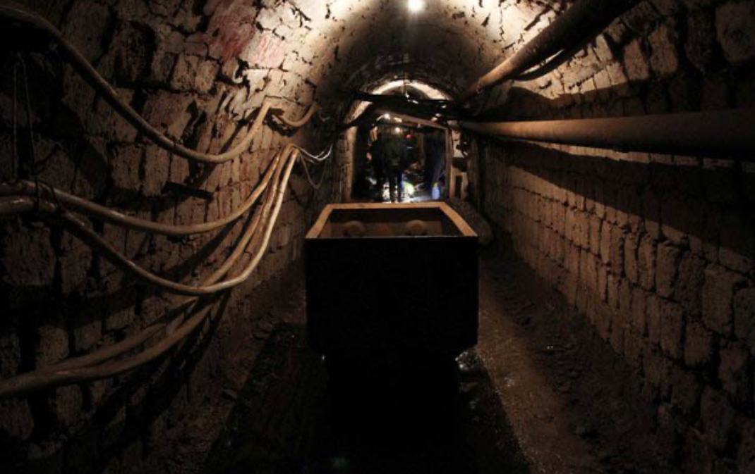 Minatori humbi jetën gjatë punës, arrestohen pesë punonjës: Nuk morën masa për sigurimin e kushteve të mbrojtjes