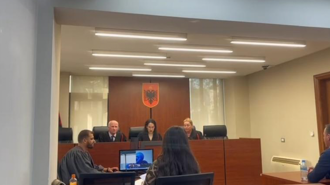 Adriatik Lapaj kërkon mandatin e deputetit, Kolegji Zgjedhor shtyn për 25 gusht shqyrtimin e padisë ndaj KAS e KQZ