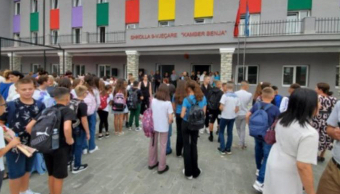 Viti i ri shkollor 2025-2026, nis më 8 shtator dhe mbyllet më 12 qershor! Kur do zhvillohen provimet e klasave të 9-ta dhe maturës