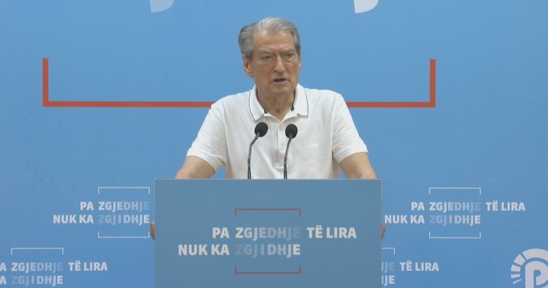 Situata me zjarret, Berisha thotë se ishin krim shtetëror