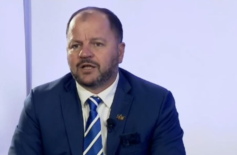 “Jeta parlamentare s’do të funksionojë”, paralajmëron Maliqi: Opozita do të nisë protesta pa ndalim, vjeshta do të jetë e nxehtë