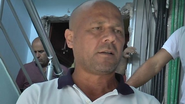I vihet tritol shtëpisë së Xhelal Mziut në Kamëz, mister shkaqet