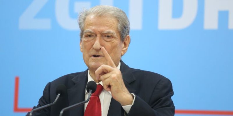 “Berisha shuan çdo zë në PD”/ Analisti: Nëse i kundërvihesh, je jashtë partisë