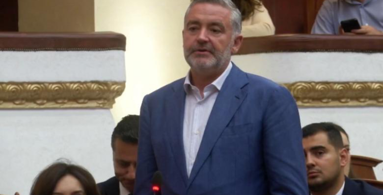 Blendi Klosi u përgjigjet opozitarëve: PS nuk ka kohë për të humbur me debate! Ejani punoni në komisione