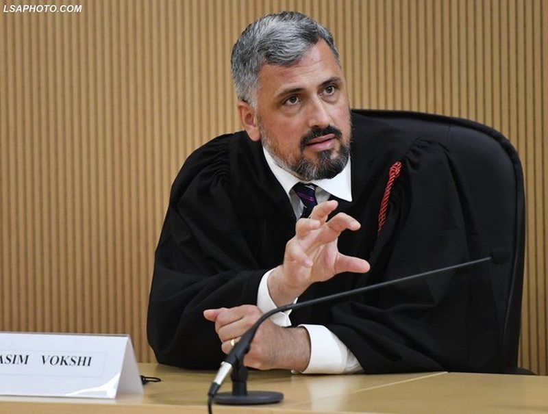 Gjykata e Lartë zgjedh Asim Vokshin si anëtar të Gjykatës Kushtetuese