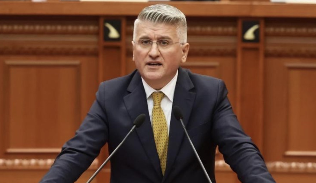 Ironia e Gjekmarkajt: S’po na jepni mundësinë të rrëfejmë cilin zabel kaloi Taulanti! Zhupa: Hapni debatin për integrimin
