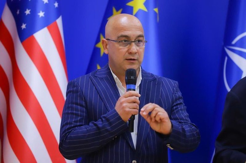 Deputeti i PD, që nuk e votuan as në lagjen e vet