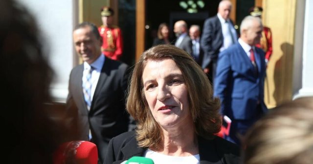 Njihuni me tezen e Adriatik Lapajt që hyri sot në Parlament si deputete