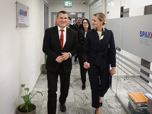 “SHBA janë krenare që bashkëpunojnë me SPAK”, VanHorn takon Dumanin, zbulon çfarë diskutuan