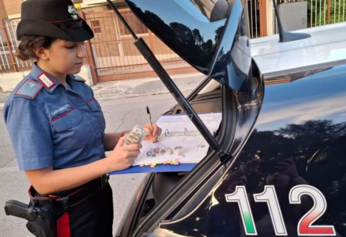 Shkoi në Itali si turist, 21-vjeçari shqiptar kapet duke shitur koka*në, Gjykata urdhëron dëbimin