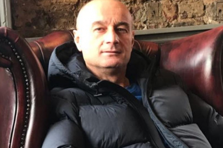 Mafia e pronave në Vlorë Helidon Gjikoka përballet me drejtësinë, Prokuroria e merr të pandehur për falsifikim dokumentesh
