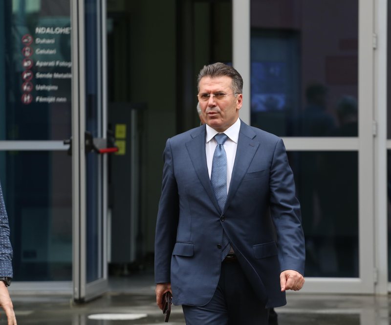 “Gërdeci”- Mediu kundërshton në GJKKO ekspertizën tekniko-ushtarake: Ministri nuk merret me çështje ushtarake