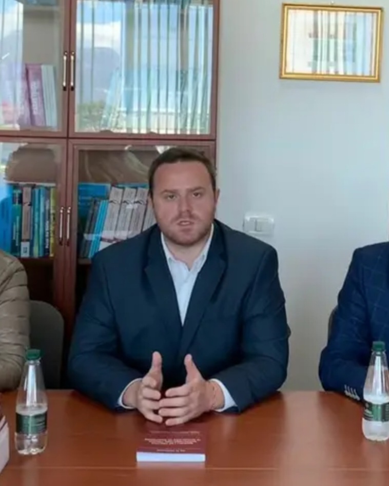 Studenti i Irfanit që u bë gjyqtar Olti Skrame sulmon Ramën dhe mbron Marko Boshkun. A do procedohet nga ILD?
