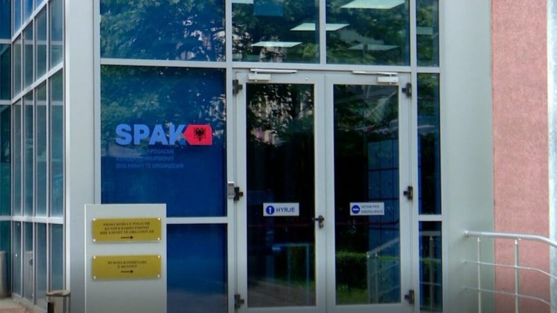 Vrasje dhe tjetërsim pronash/ Arrestimi i vëllait të deputetit të PS dhe “Rrumit”, reagon SPAK: Skemë e organizuar kriminale