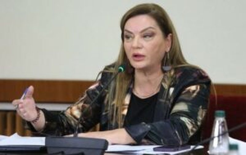 Është femra më e investuar me 7 pozicione në PD: Albana Vokshi duhet të jetë kandidate në kryeqytet