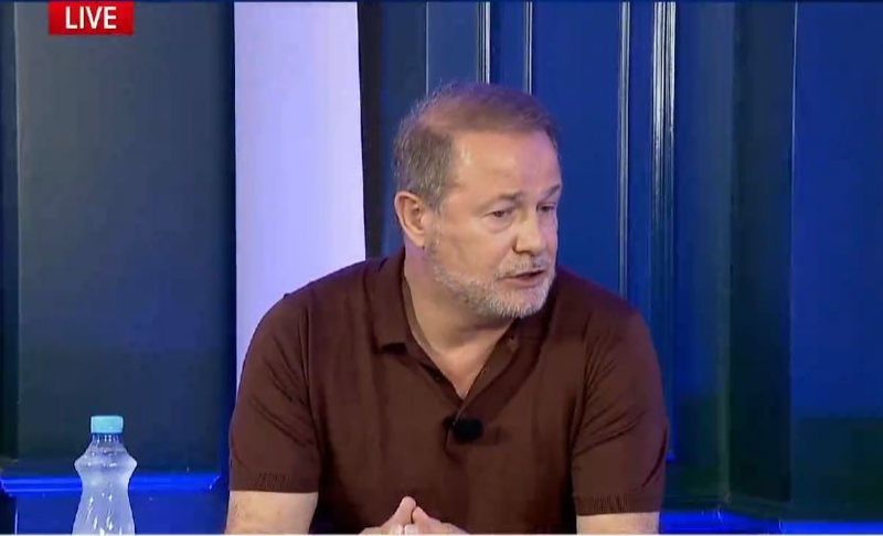“Shteti ka rënë” – Aktori i njohur i përgjigjet Gjin Gjonit: Shteti ka rënë në momentin që një shkërdhatë si ti nuk u fut në burg por u bë deputet