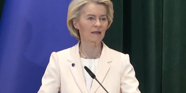 “Progres i mrekullueshëm me shpejtësi rekord ”, Von der Leyen për anëtarësimin e Shqipërisë: Jeni ambiciozë, por kjo na pëlqen!